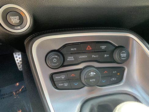 Used 2019 Dodge Challenger R/T Scat Pack image 28