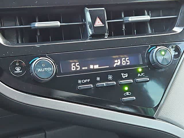 Used 2024 Toyota Camry LE w/ Convenience Package FWD image 24
