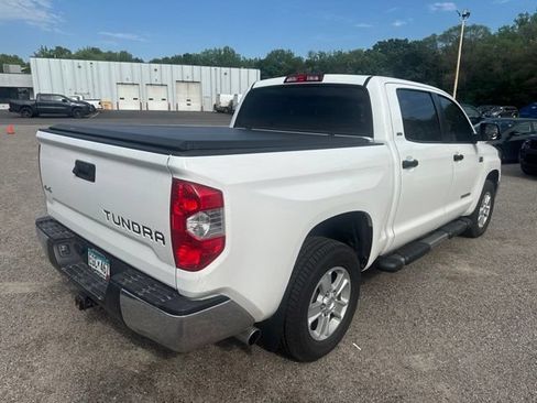 Used 2020 Toyota Tundra SR5 w/ SR5 Upgrade Package AWD/4WD image 10