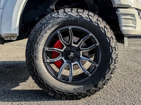 Used 2022 Ford F150 XLT w/ Equipment Group 302A High image 14