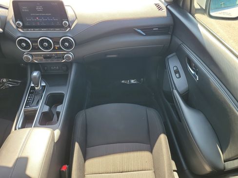 Certified 2024 Nissan Sentra SV image 17