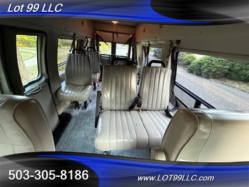 Used 2000 Ford E-350 and Econoline 350 Extended Super Duty image 2
