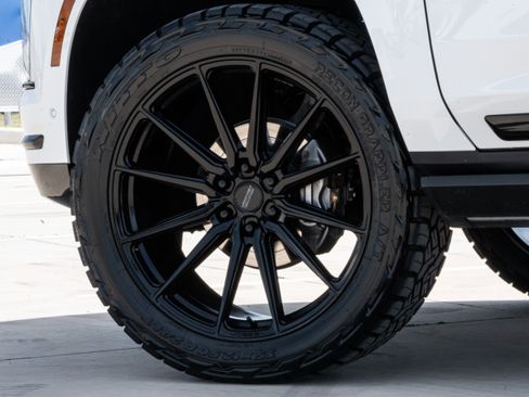 Used 2025 Cadillac Escalade Sport image 42