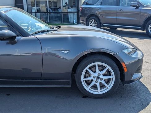 Used 2017 MAZDA MX-5 Miata Sport image 2