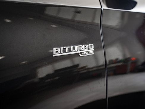 Certified 2022 Mercedes-Benz GLC 43 AMG 4MATIC image 9