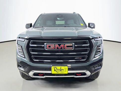 Used 2026 GMC Yukon AT4 w/ Premium Trailering Package AWD/4WD image 2