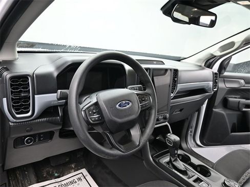 Used 2024 Ford Ranger XL image 13
