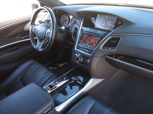 Certified 2020 Acura RLX w/ Technology Package image 10