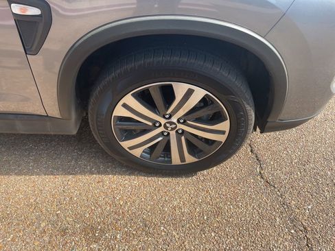 Used 2021 Mitsubishi Outlander Sport FWD image 11