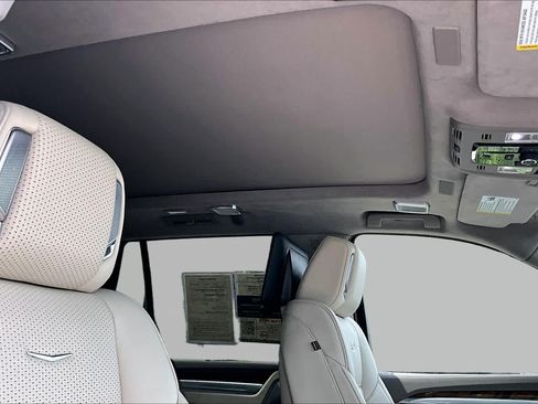 Used 2025 Cadillac Escalade Sport Platinum w/ LPO, Floor Liner Package AWD/4WD image 14