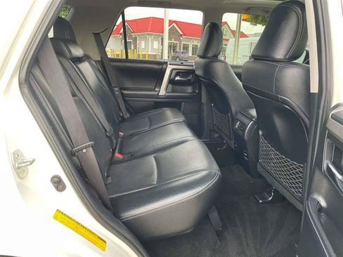 Used 2018 Toyota 4Runner Limited AWD/4WD image 51