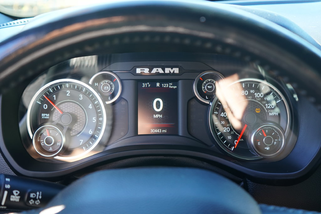 Used 2023 RAM 1500 Big Horn AWD/4WD image 18