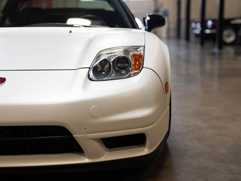 Used 2003 Acura NSX T image 18