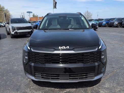 New 2026 Kia Sportage EX FWD image 3