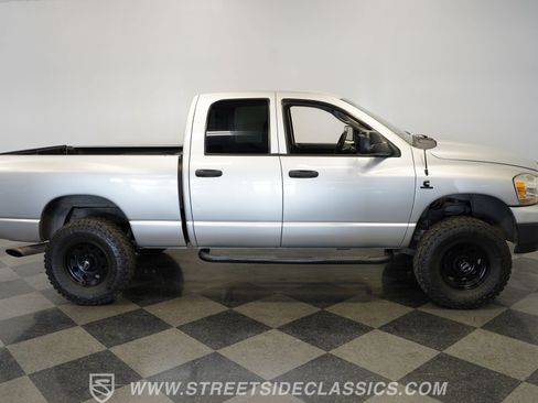 Used 2006 Dodge Ram 2500 Truck SLT w/ Quad Cab Big Horn Value Group AWD/4WD image 15