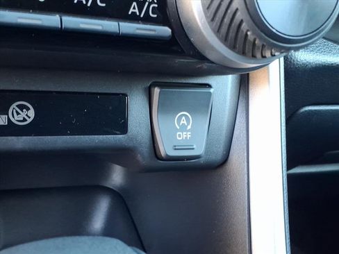 Certified 2025 Toyota RAV4 LE image 14