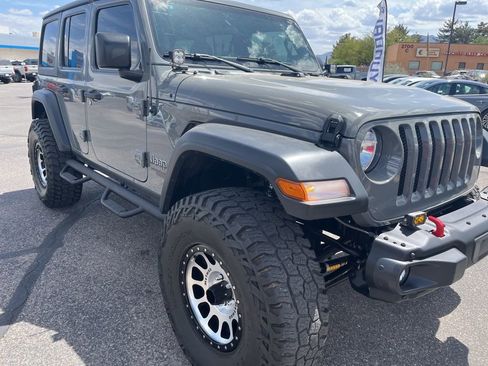 Used 2020 Jeep Wrangler Unlimited Sport S image 8