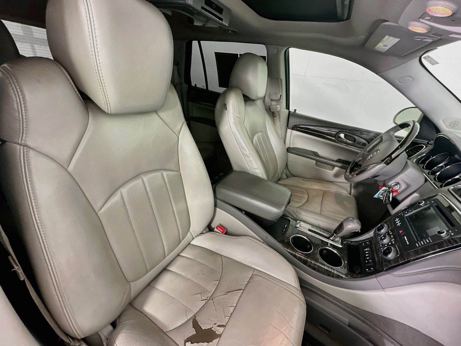 Used 2014 Buick Enclave Leather FWD image 30