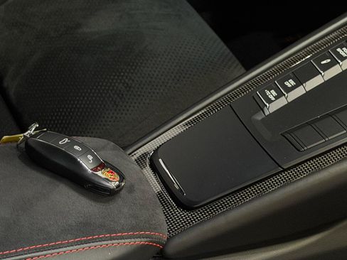 Used 2019 Porsche 911 GT3 RS RWD image 21