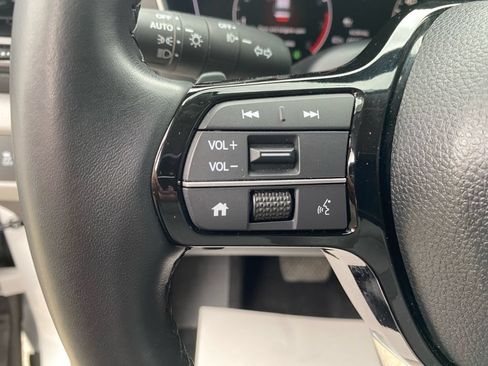 Used 2023 Honda Pilot EX-L image 19