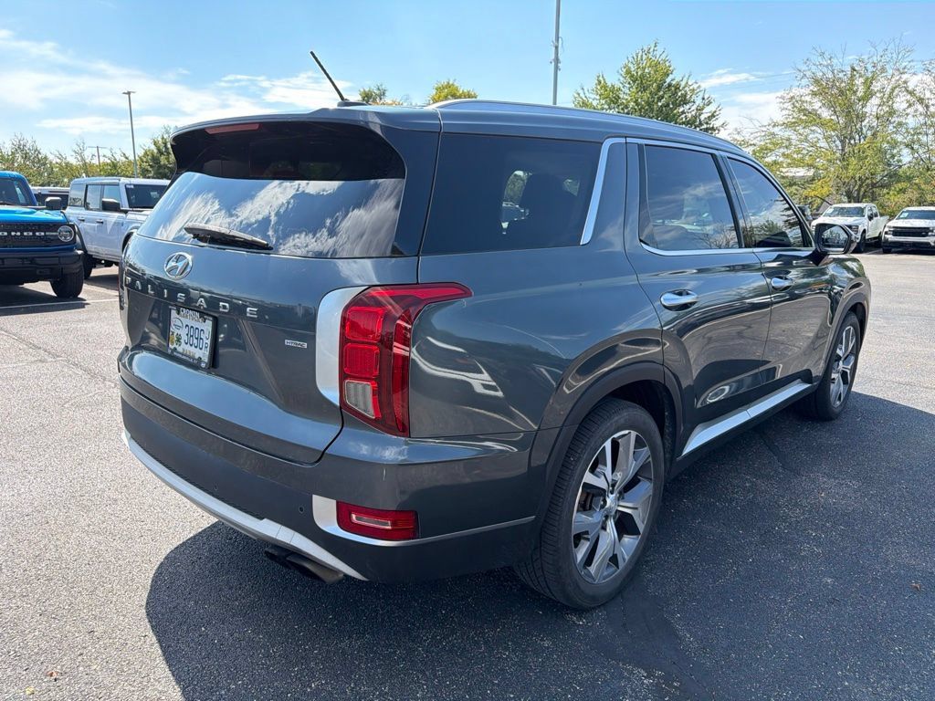 Used 2022 Hyundai Palisade SEL w/ Convenience Package AWD/4WD image 3