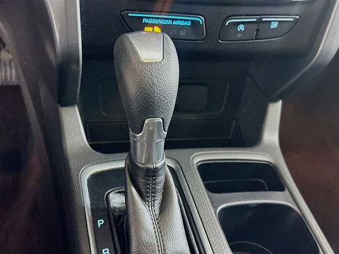 Used 2017 Ford Escape SE w/ Equipment Group 201A image 25