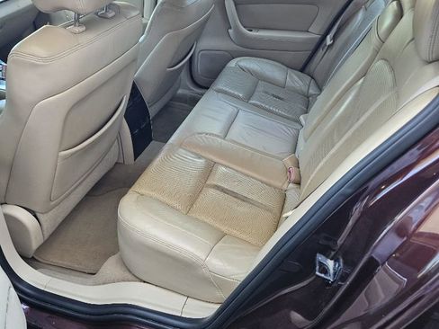 Used 2009 Lincoln MKS FWD image 2