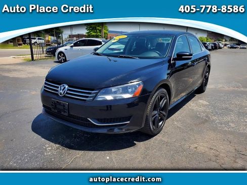 Used 2014 Volkswagen Passat 1.8T SE image 1