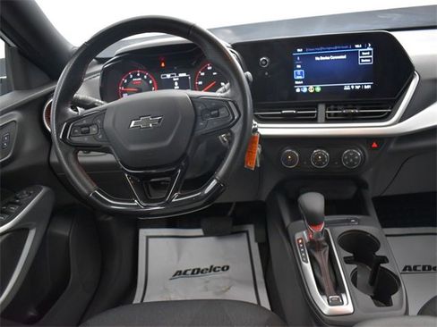 Used 2024 Chevrolet Trax RS w/ Driver Confidence Package image 20