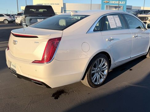 Used 2019 Cadillac XTS Luxury image 3