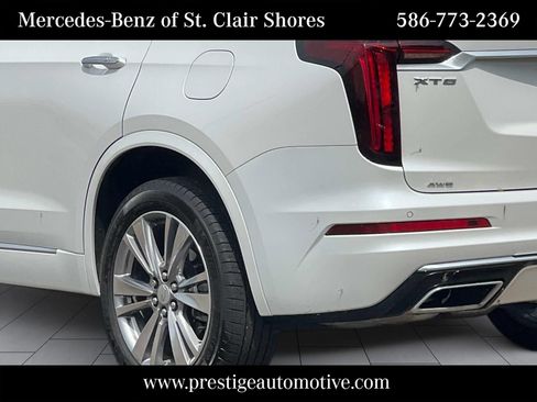 Used 2023 Cadillac XT6 Premium Luxury AWD/4WD image 4