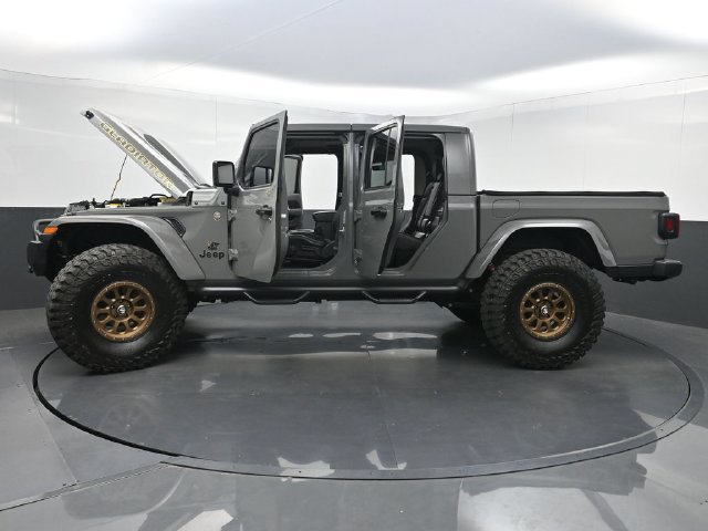 Used 2020 Jeep Gladiator Overland AWD/4WD image 43