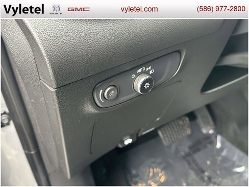 Used 2024 Buick Encore GX Preferred w/ Comfort Package image 18