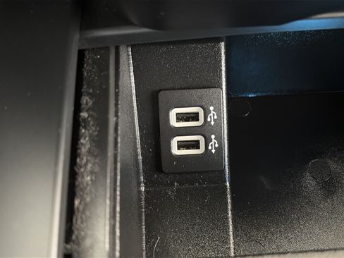 Used 2019 Ford F150 XL w/ Equipment Group 101A Mid AWD/4WD image 23