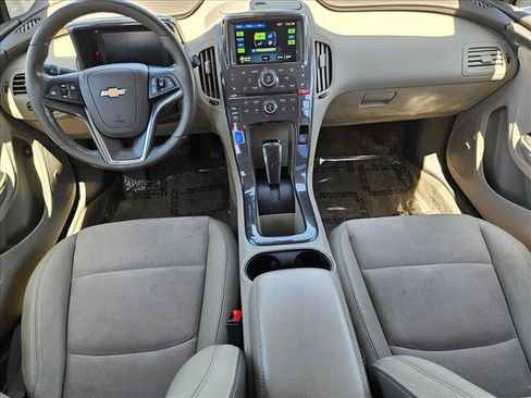 Used 2015 Chevrolet Volt Premium w/ Premium Trim Package FWD image 16