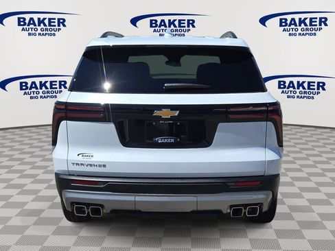 New 2026 Chevrolet Traverse LT FWD image 4