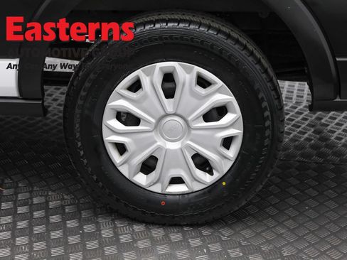 Used 2023 Ford Transit 350 XLT RWD image 32