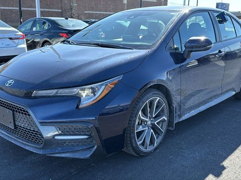 Certified 2022 Toyota Corolla SE w/ SE Premium Package image 3