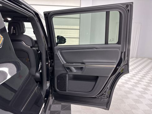 Used 2024 Rivian R1S Adventure image 17