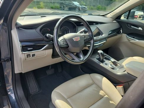 Used 2019 Cadillac XT4 Premium Luxury w/ Enhanced Visibility Package FWD image 25