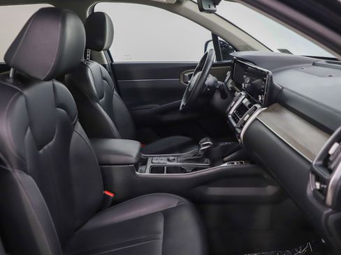 Used 2023 Kia Sorento S w/ Panoramic Sunroof Package image 11