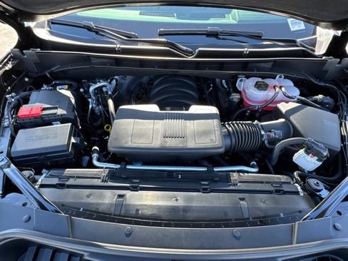 New 2026 GMC Yukon Elevation image 8