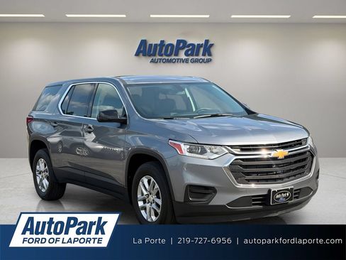 Used 2018 Chevrolet Traverse LS AWD/4WD image 1