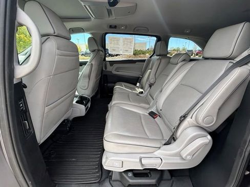 Used 2022 Honda Odyssey Elite image 13