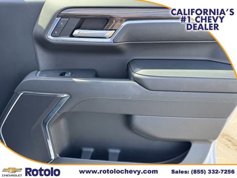 Used 2023 Chevrolet Silverado 1500 RST RWD image 9