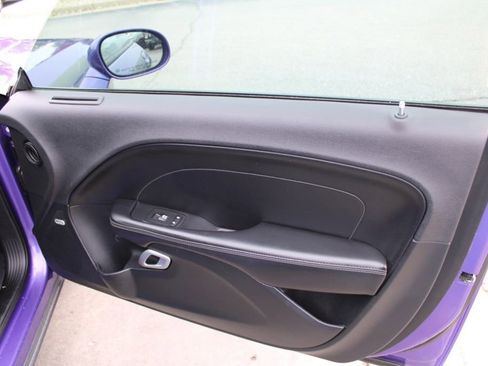 Used 2016 Dodge Challenger R/T Plus image 22