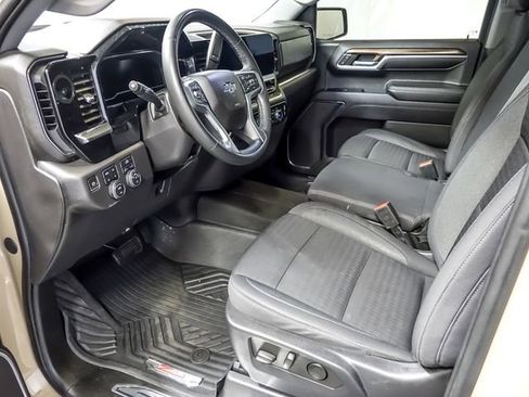 Certified 2023 Chevrolet Silverado 1500 LT Trail Boss w/ LPO, Dark Essentials Package AWD/4WD image 13