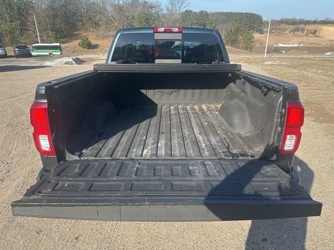 Used 2017 Chevrolet Silverado 1500 LTZ Z71 w/ LTZ Plus Package AWD/4WD image 16