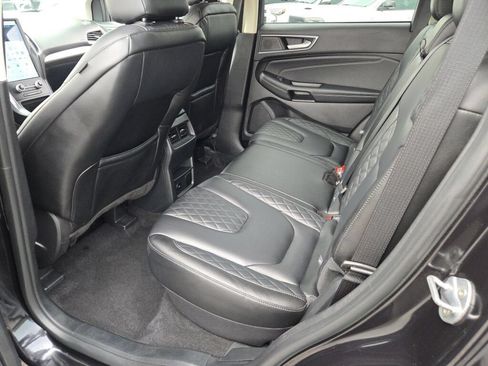 Used 2024 Ford Edge Titanium AWD/4WD image 24