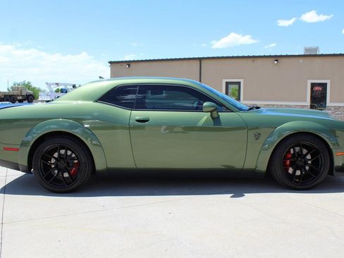 Used 2018 Dodge Challenger SRT Demon RWD image 36